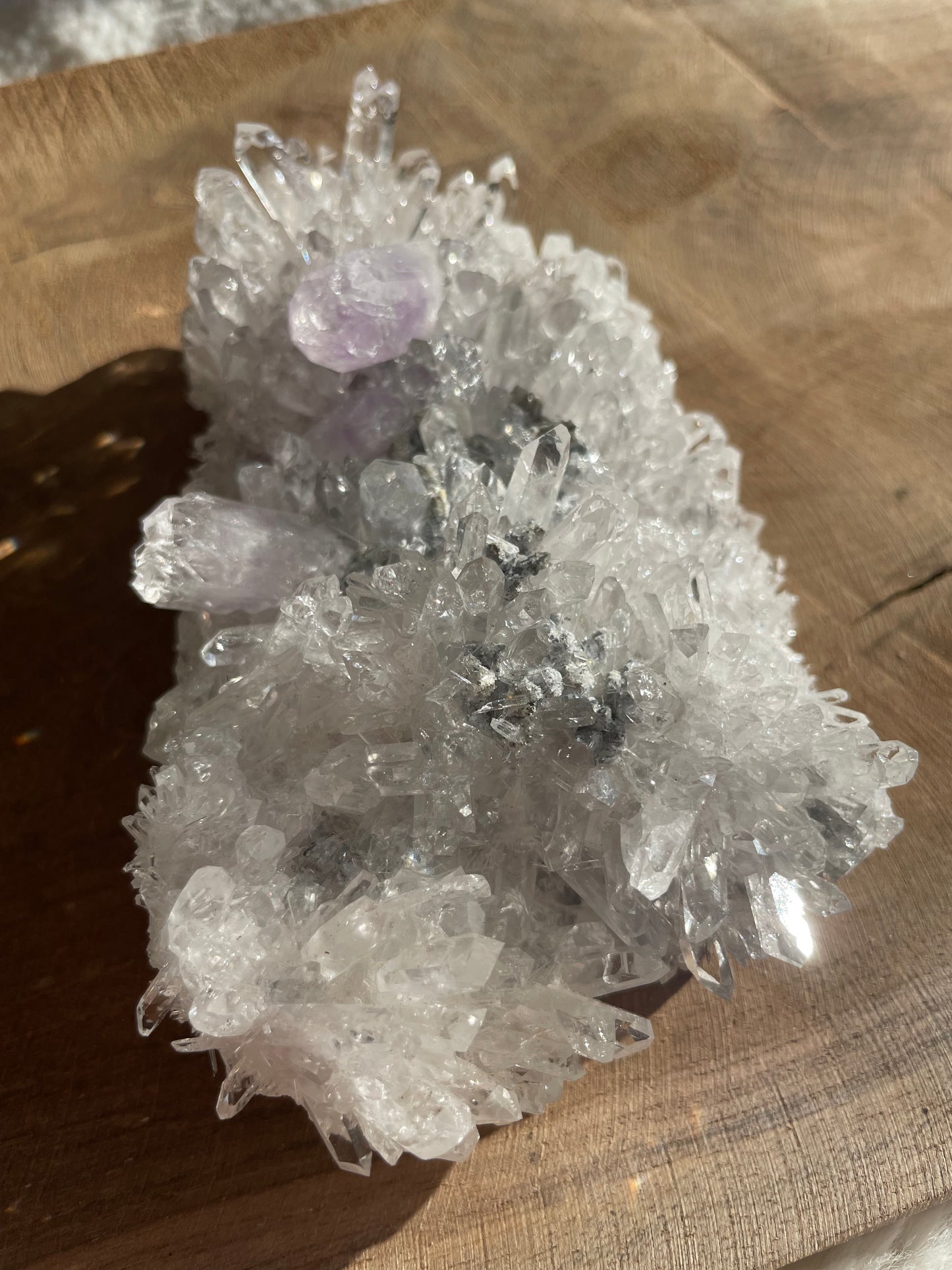 Quartz & inclusions d'améthyste brut