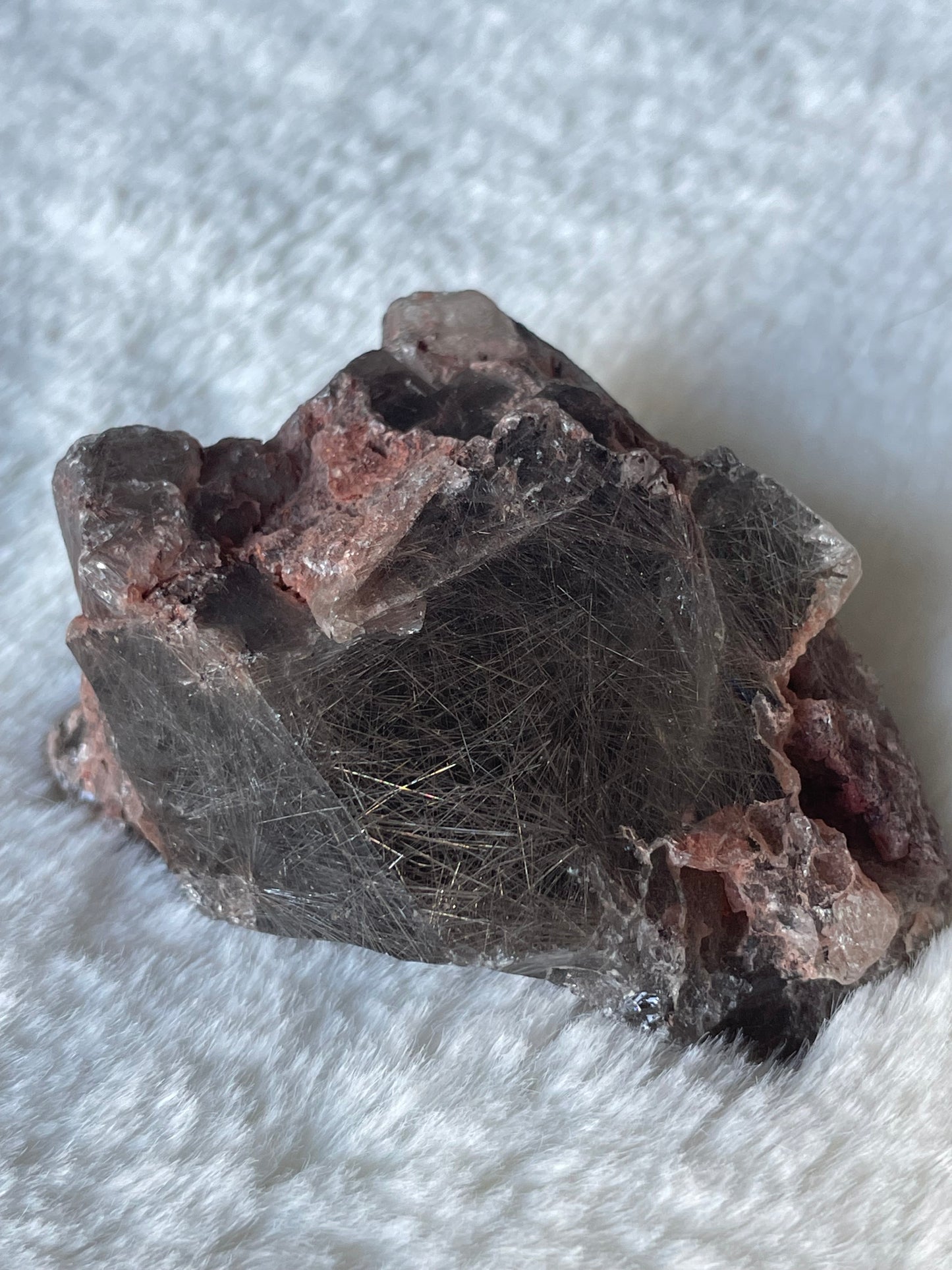 Quartz rutile brut