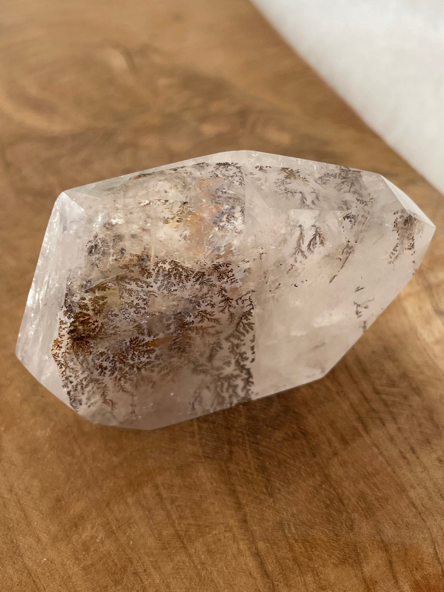 Forme libre quartz dendritique