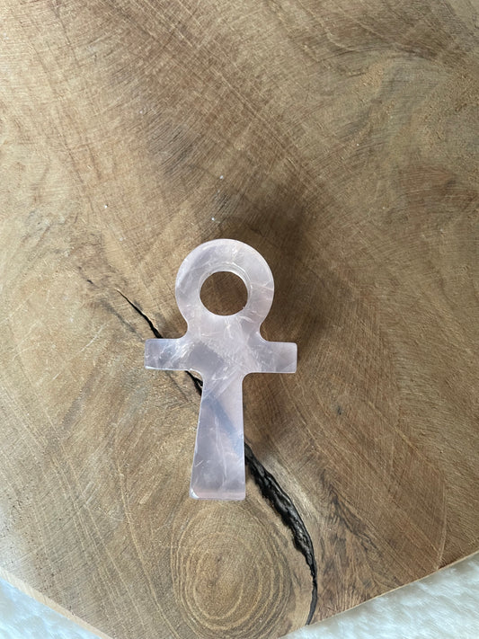 Croix d'ankh quartz rose